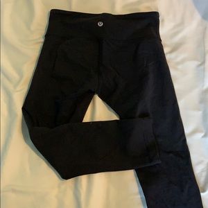 🖤 lululemon cropped leggings